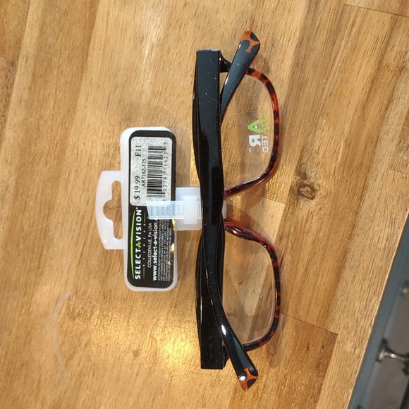 NWT Optitek Hi-Tech readers +1.75 - Picture 9 of 13